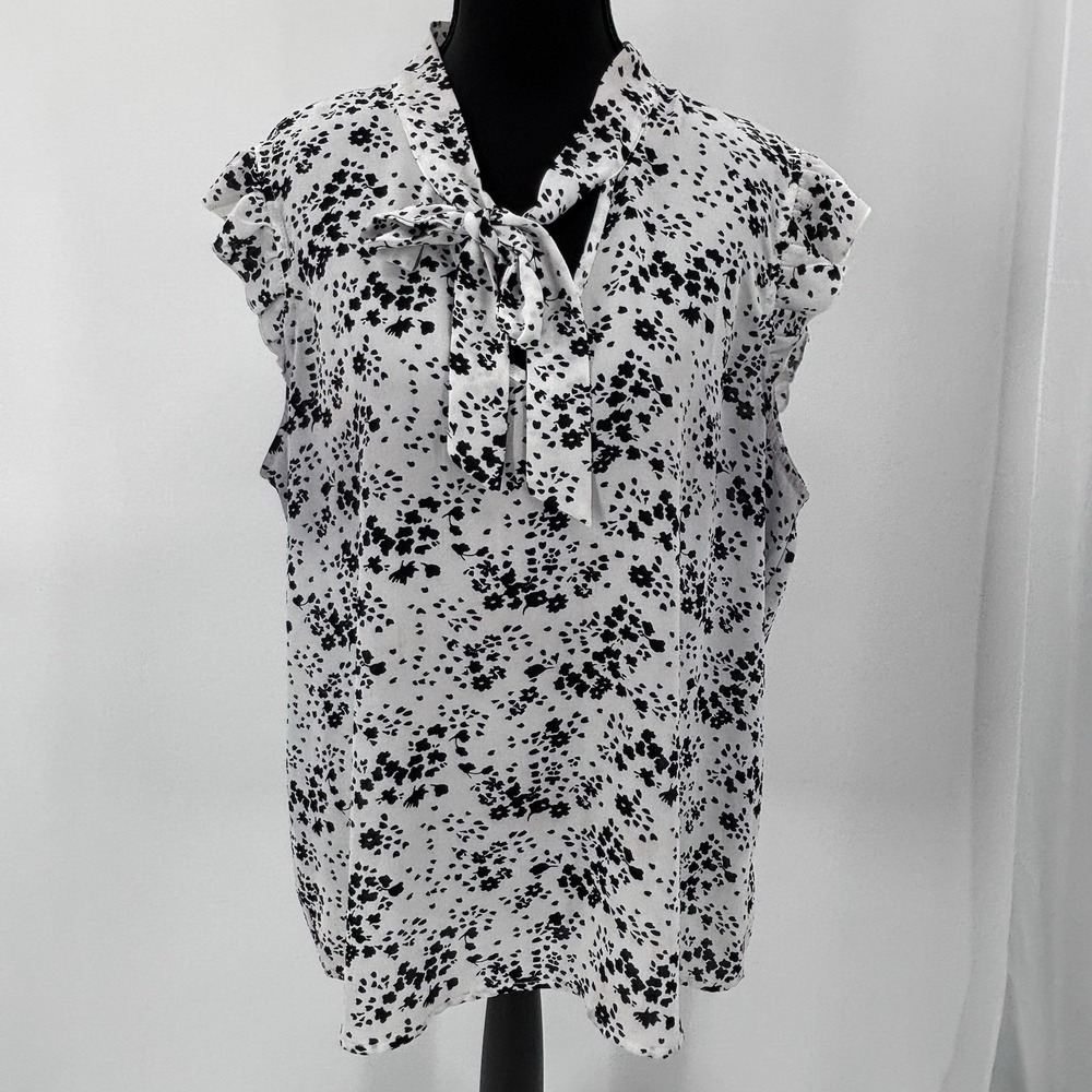 Chapter One Black Ditsy Floral blouse‎ womens Ruffle Coquette Aesthetic Tie Neck